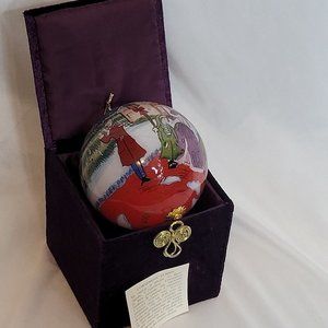 Pier 1 Li Bien Carolers 4 Inch Ball Christmas Ornament 2004 Purple Box